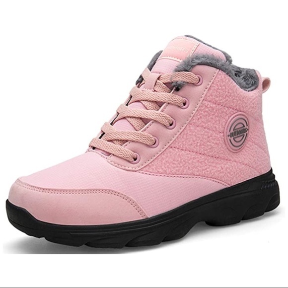 NWOB Women's Pink Snow Boots - Picture 1 of 5
